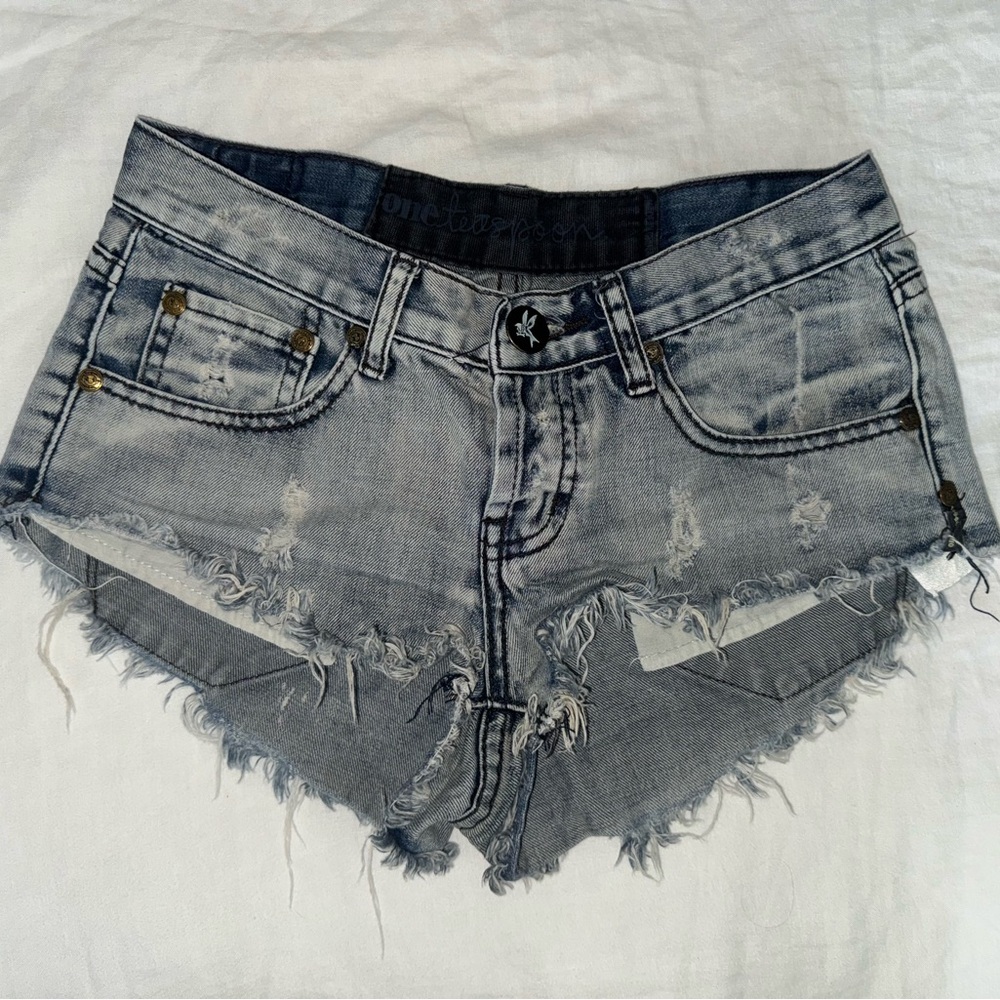 One Teaspoon Blue Distressed Jean Shorts Size 22